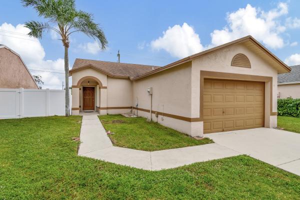 Boynton Lakes North, 17 Ripley Way, Boynton Beach, Florida 33426, image 1