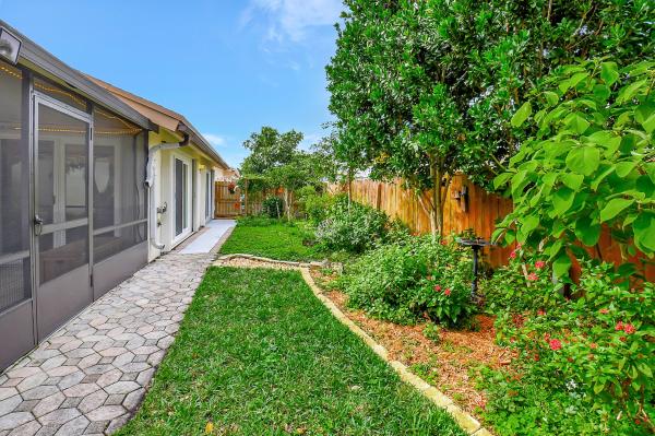 78 Baytree Cir, Boynton Beach, Florida 33436, image 2