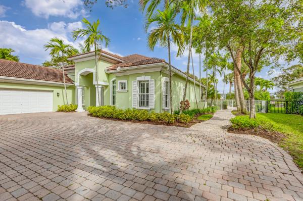 Bear Lakes Estates North, 2500 Tecumseh Dr, West Palm Beach, Florida 33409, image 2