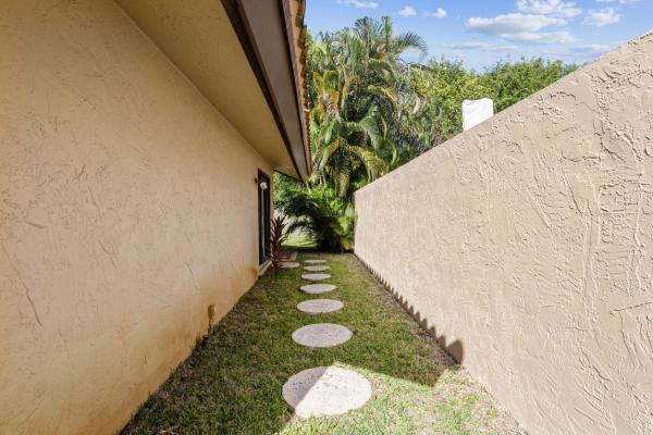 Patios Del Mar, 5971 Patio Dr, Boca Raton, Florida 33433, image 1