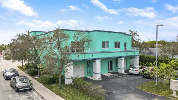 Urban Arts Lofts, 1202 Lake Ave #B, Lake Worth Beach, Florida 33460, image 1