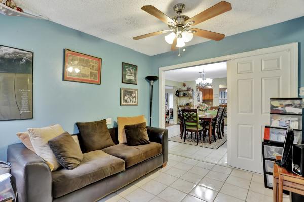 The Meadows Of Crystal Lake, 1943 SW 16th Pl, Deerfield Beach, Florida 33442, image 3