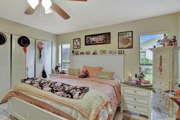 The Meadows Of Crystal Lake, 1943 SW 16th Pl, Deerfield Beach, Florida 33442, image 2