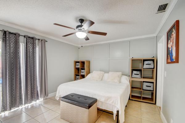 Lee's Crossing, 5692 Kimberton Way, Lake Worth, Florida 33463, image 1