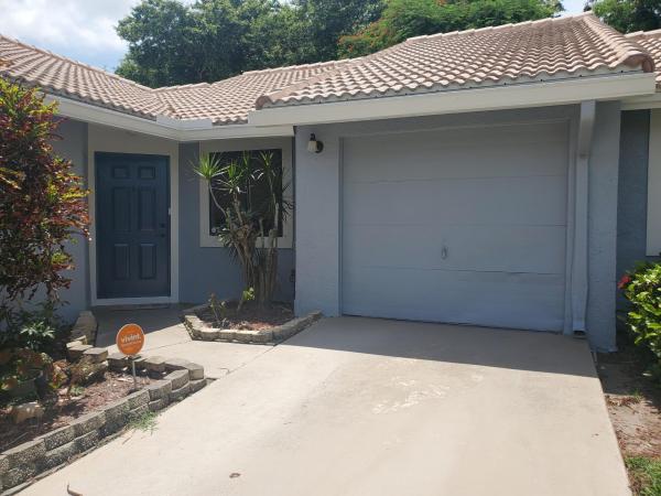 Country Fair, 9898 Watermill Cir #D, Boynton Beach, Florida 33437, image 1