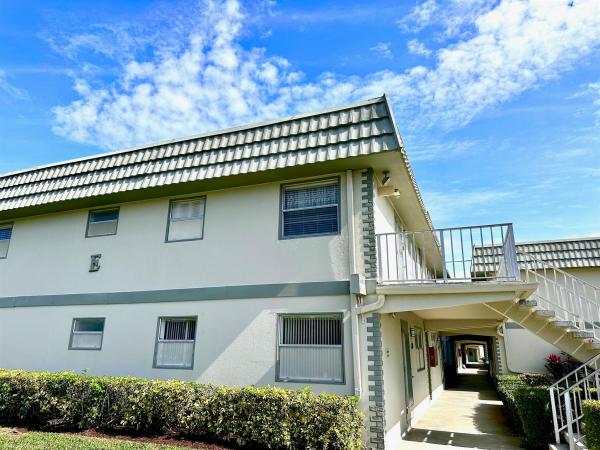 Flanders At Kings Point, 230 Flanders E, Delray Beach, Florida 33484, image 1