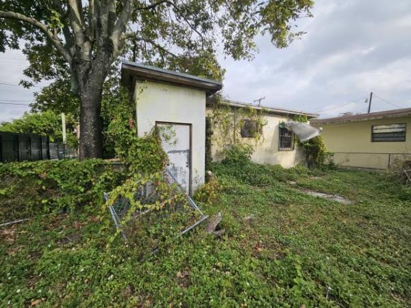 Smith Terrace, 2470 NW 44th St, Brownsville, Florida 33142, image 1