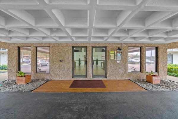 Isle Of Boca Dunes, 9300 SW 8th St #123, Boca Raton, Florida 33428, image 2