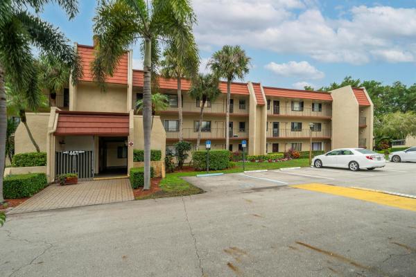 Luxemburg Court At The Fountains Of Palm Beach, 4471 Luxemburg Ct #207, Lake Worth Beach, Florida 33467, image 1
