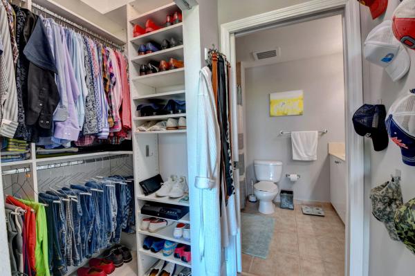 655 Casa Loma Blvd, Boynton Beach, Florida 33435, image 2