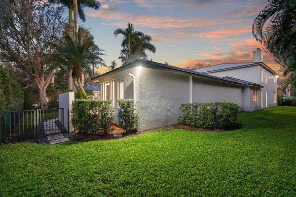 Les Jardins, 4545 NW 24th Ter, Boca Raton, Florida 33431, image 2