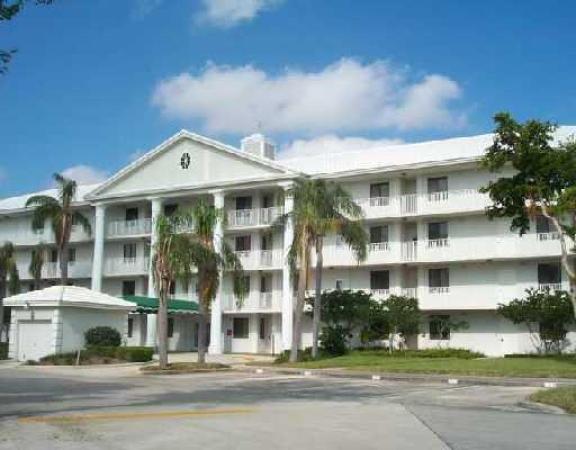 Whitehall, 3540 Whitehall Dr #304, West Palm Beach, Florida 33401, image 1