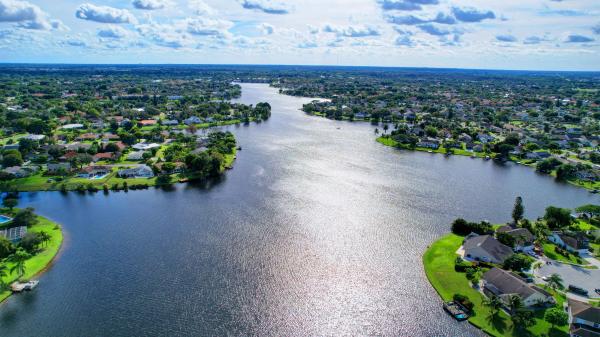 Meadowland Cove Of Wellington, 1495 Windship Cir, Wellington, Florida 33414, image 1