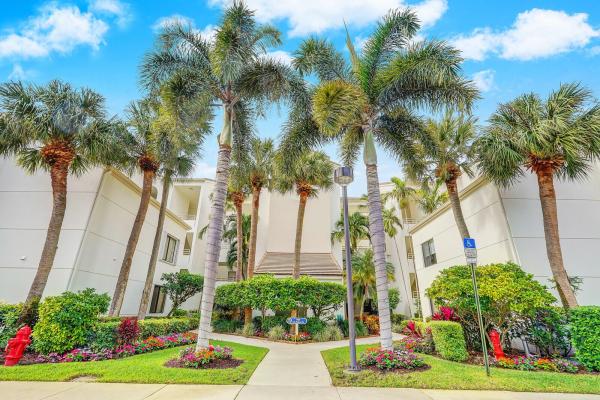 Oak Harbour, 947 Oak Harbour Dr, Juno Beach, Florida 33408, image 1