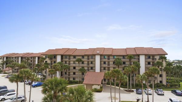 The Ocean North At The Bluffs, 201 Ocean Bluffs Blvd #404, Jupiter, Florida 33477, image 3