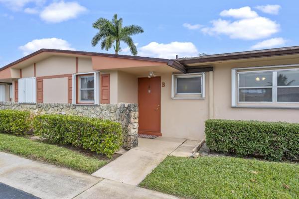 Crosley At Cresthaven Villas, 2965 Crosley Dr W #B, West Palm Beach, Florida 33415, image 2