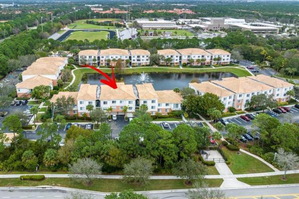Fiore At The Gardens, 9306 Myrtlewood Cir W, Palm Beach Gardens, Florida 33418, image 2
