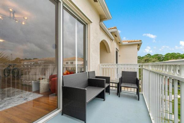 Fiore At The Gardens, 9306 Myrtlewood Cir W, Palm Beach Gardens, Florida 33418, image 1