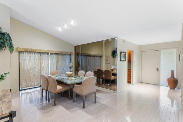 20 Brentwood Dr, Boynton Beach, Florida 33436, image 1