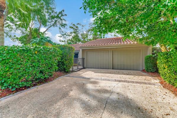 Cedarwood Of Boca West Country Club, 7710 Cedarwood Cir, Boca Raton, Florida 33434, image 1