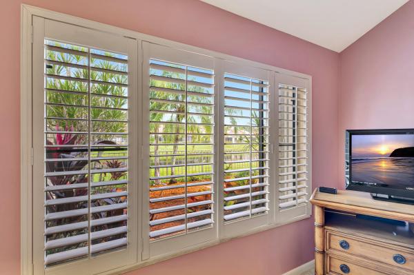 Saratoga Pointe, 2895 Eagle Ln, West Palm Beach, Florida 33409, image 1