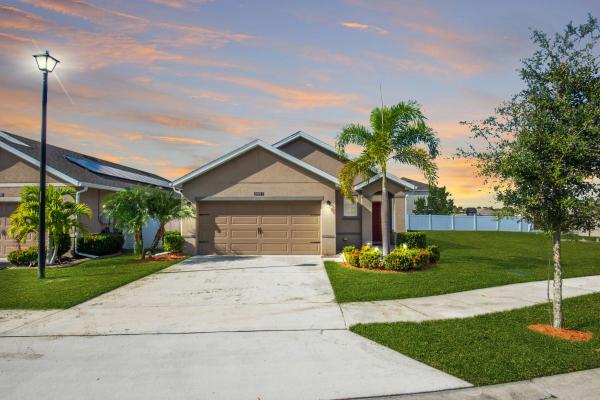 10021 SW Newberry Ave, Port St. Lucie, Florida 34987, image 1