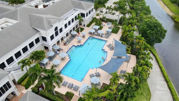 Manchester Lakes At Wycliffe, 10903 Northgreen Dr, Lake Worth, Florida 33449, image 3