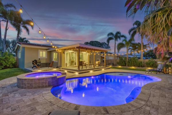 Lake Osborne Estates, 1602 Crest Dr, Lake Worth Beach, Florida 33461, image 1