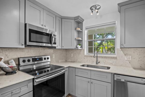 French Village, 769 Jeffery St, Boca Raton, Florida 33487, image 2