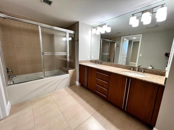 610 Clematis, 610 Clematis St #415, West Palm Beach, Florida 33401, image 3