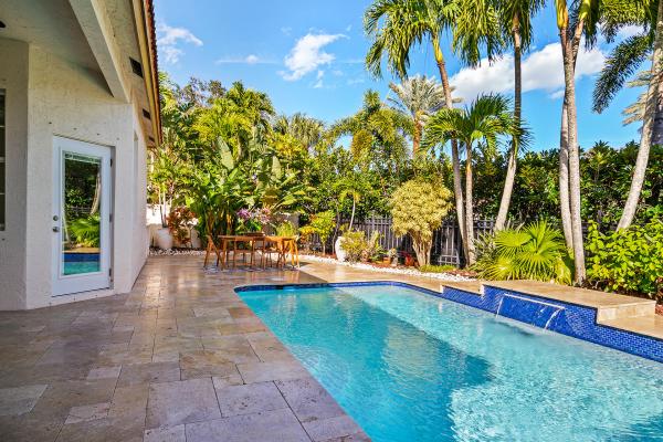 Avondale At Bear Lakes, 1108 Avondale Ct, West Palm Beach, Florida 33409, image 1