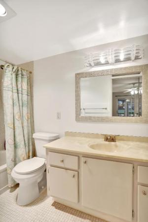 Ventnor, 1011 Ventnor G, Deerfield Beach, Florida 33442, image 2