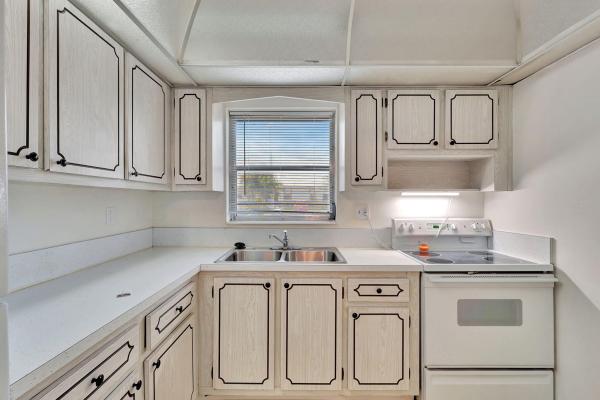 Emory At Cresthaven Villas, 2625 Emory Dr W #G, West Palm Beach, Florida 33415, image 2