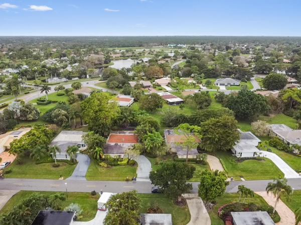 Eastpointe Country Club, 13197 Sand Grouse Ct, Palm Beach Gardens, Florida 33418, image 1