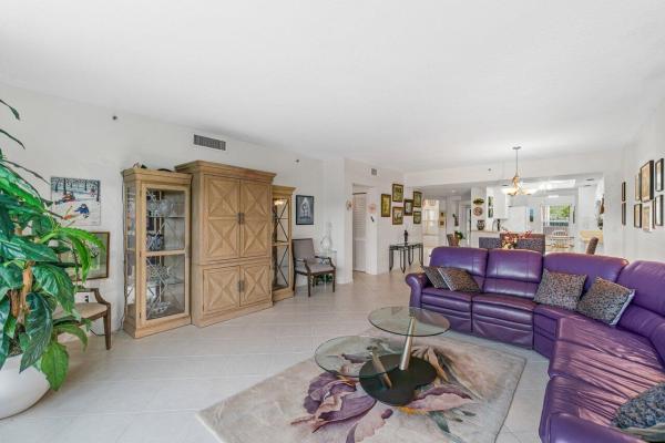 Regal Shores North At Coral Lakes, 5938 Crystal Shores Dr #208, Boynton Beach, Florida 33437, image 1
