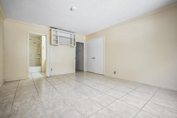Golfview Colony, 566 SW 20th Ct #8, Delray Beach, Florida 33445, image 3