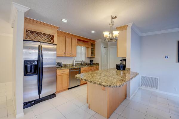 Silverwoods, 7523 Silver Woods Ct, Boca Raton, Florida 33433, image 1