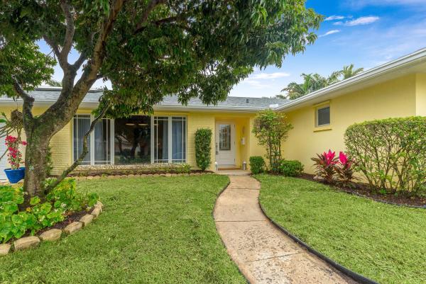 Country Club, 505 Marlin Rd, North Palm Beach, Florida 33408, image 1