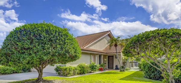 Saratoga Pointe, 2870 Eagle Ln, West Palm Beach, Florida 33409, image 1