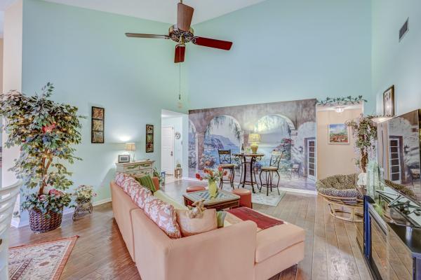 Saratoga Pointe, 2870 Eagle Ln, West Palm Beach, Florida 33409, image 2