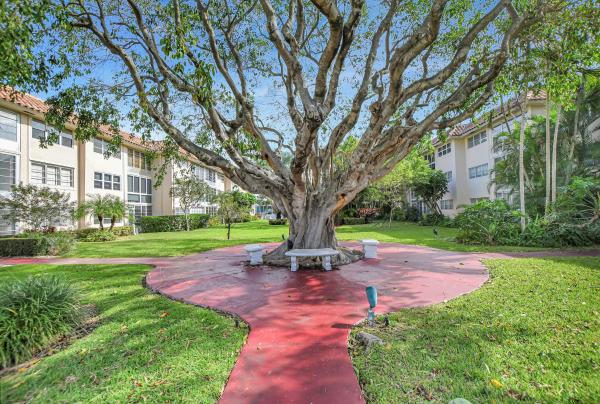Boca Verde East, 400 NE 20th St #B216, Boca Raton, Florida 33431, image 2