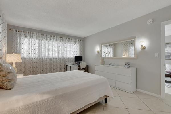 Boca Verde East, 400 NE 20th St #B216, Boca Raton, Florida 33431, image 1