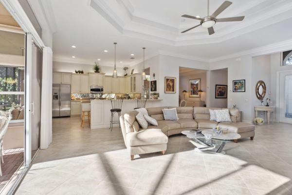 Valencia Pointe, 6984 Corning Cir, Boynton Beach, Florida 33437, image 2