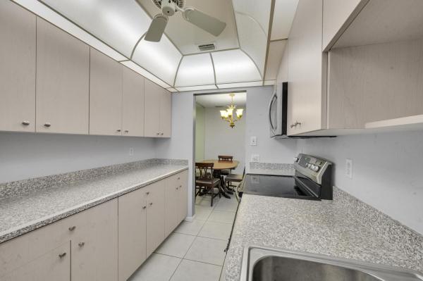 High Point Of Fort Pierce, 924 Savannas Point Dr #D, Fort Pierce, Florida 34982, image 2