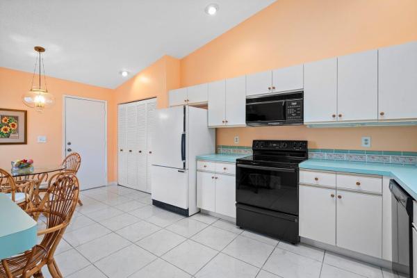Parkshore At Whisper Walk, 8299 Springlake Dr, Boca Raton, Florida 33496, image 1