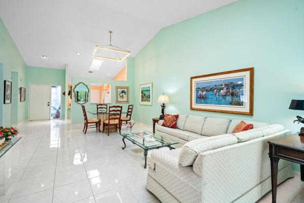 Parkshore At Whisper Walk, 8299 Springlake Dr, Boca Raton, Florida 33496, image 2