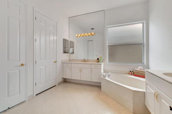 Bellaggio, 6626 Boticelli Dr, Lake Worth, Florida 33467, image 1