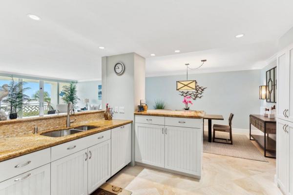 Banyan House, 1225 S Ocean Blvd #301, Delray Beach, Florida 33483, image 2