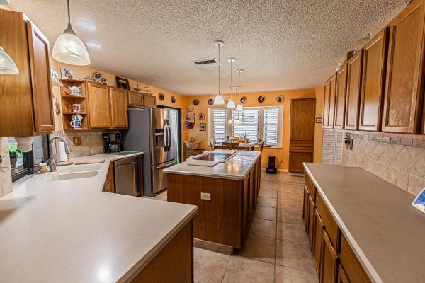 Floresta Pointe, 192 SE Crosspoint Dr, Port St. Lucie, Florida 34983, image 2