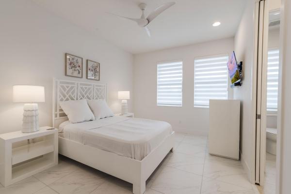 Pointe Midtown, 11421 Pointe Midtown Dr, Palm Beach Gardens, Florida 33418, image 1